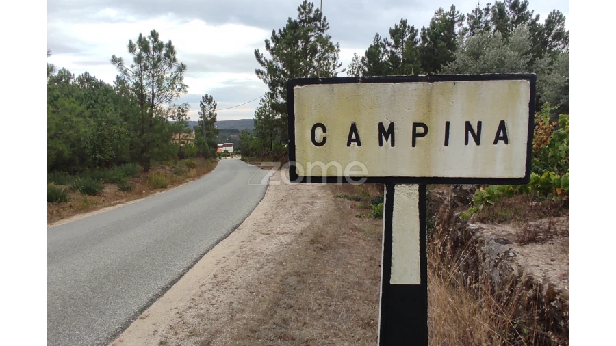 Terreno para Venda em Sezures Foto 8