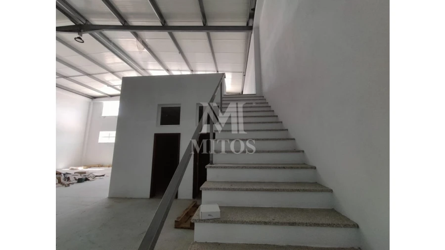 Armazém para Venda em Fragoso Foto 7