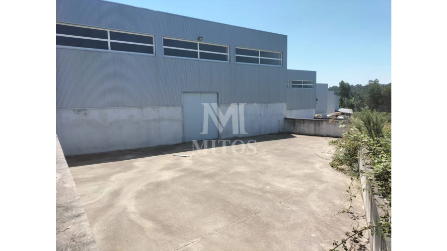 Armazém para Venda em Fragoso Foto 11