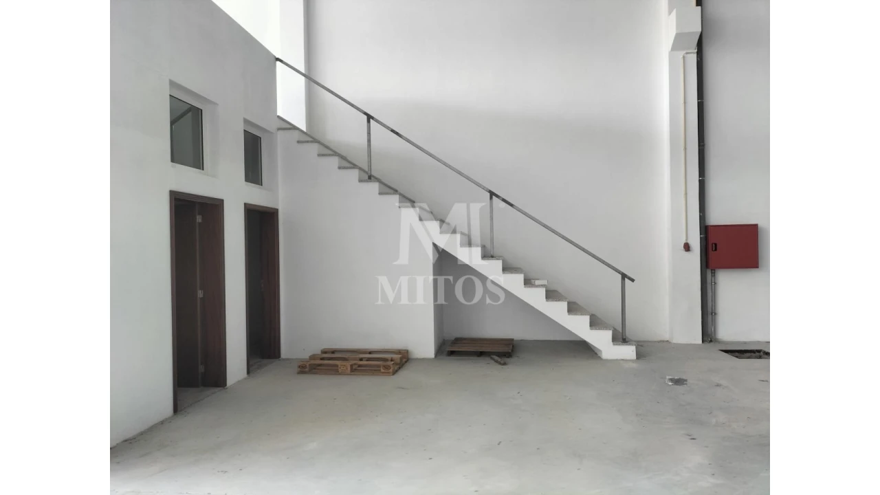 Armazém para Venda em Fragoso Foto 10