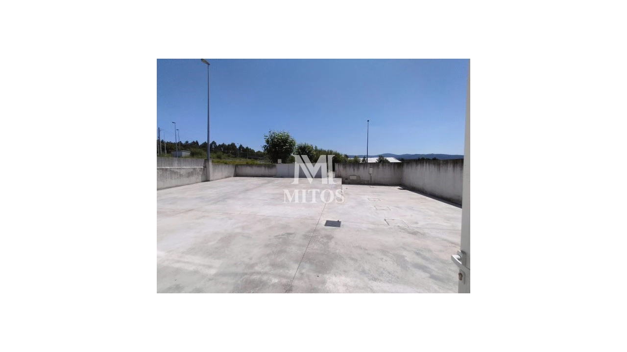 Armazém para Arrendamento em Fragoso Foto 10