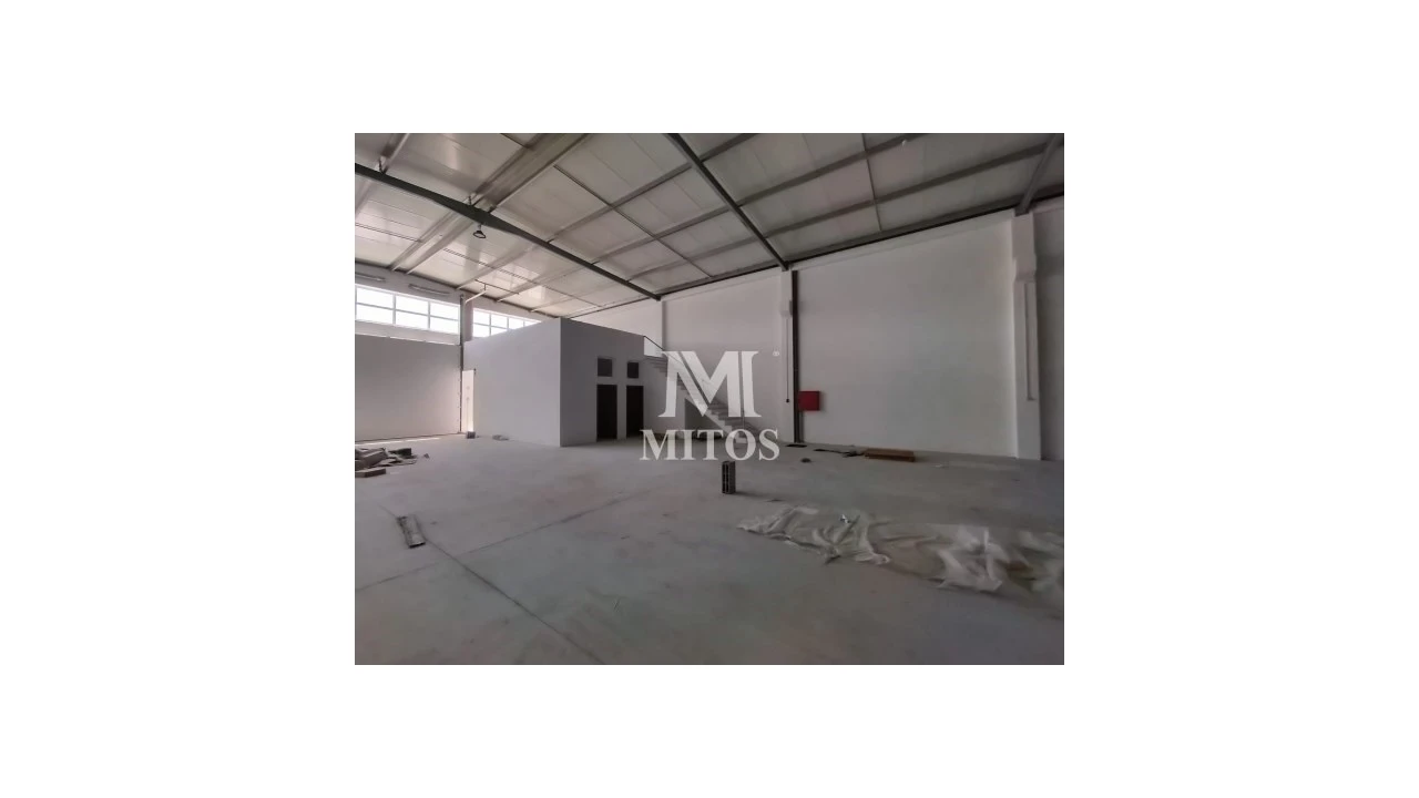 Armazém para Arrendamento em Fragoso Foto 1