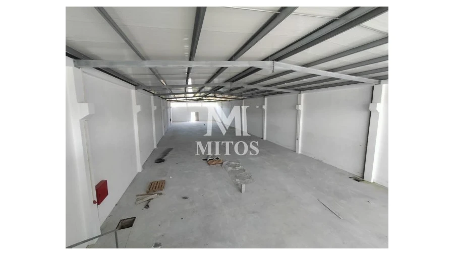 Armazém para Arrendamento em Fragoso