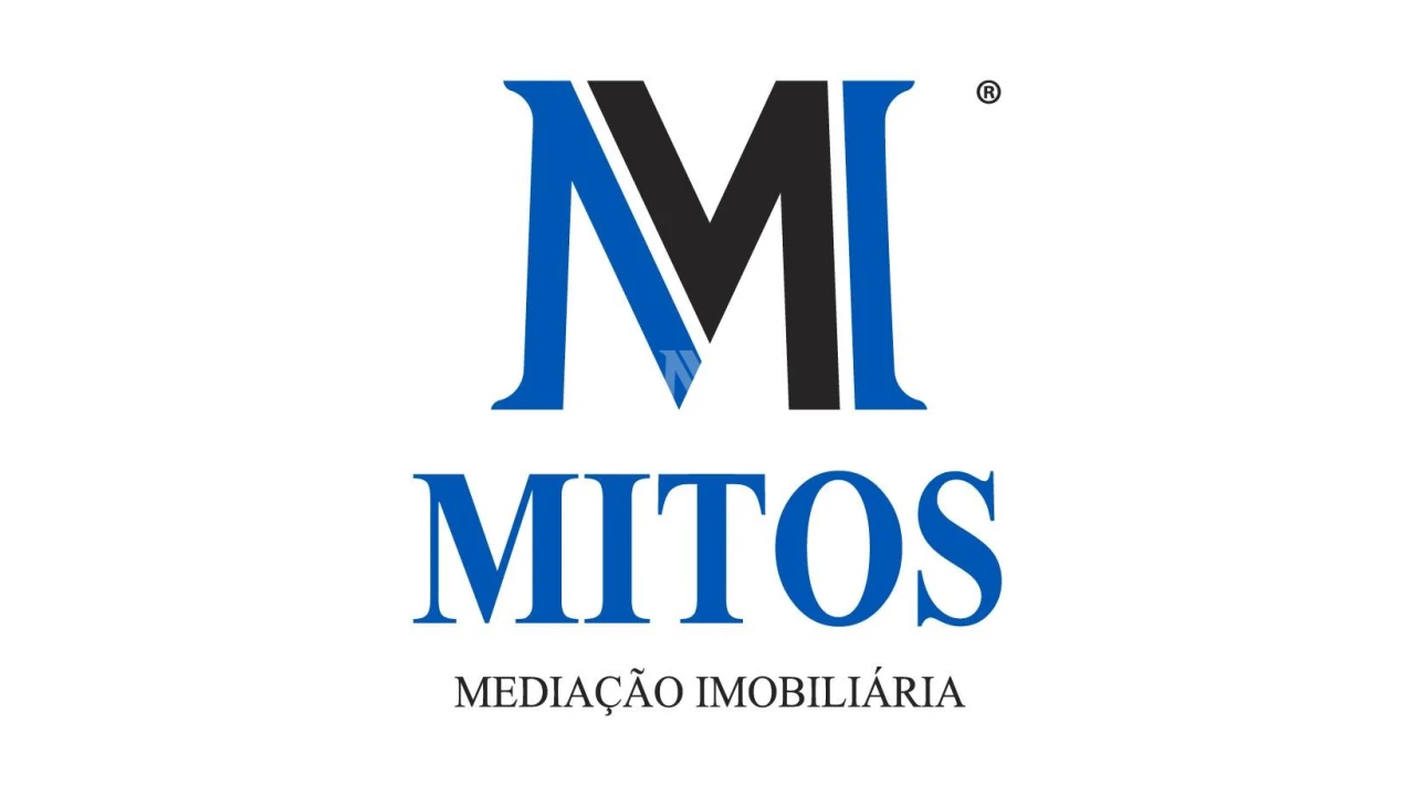 Moradia T4 para Venda em Fontão Foto 37