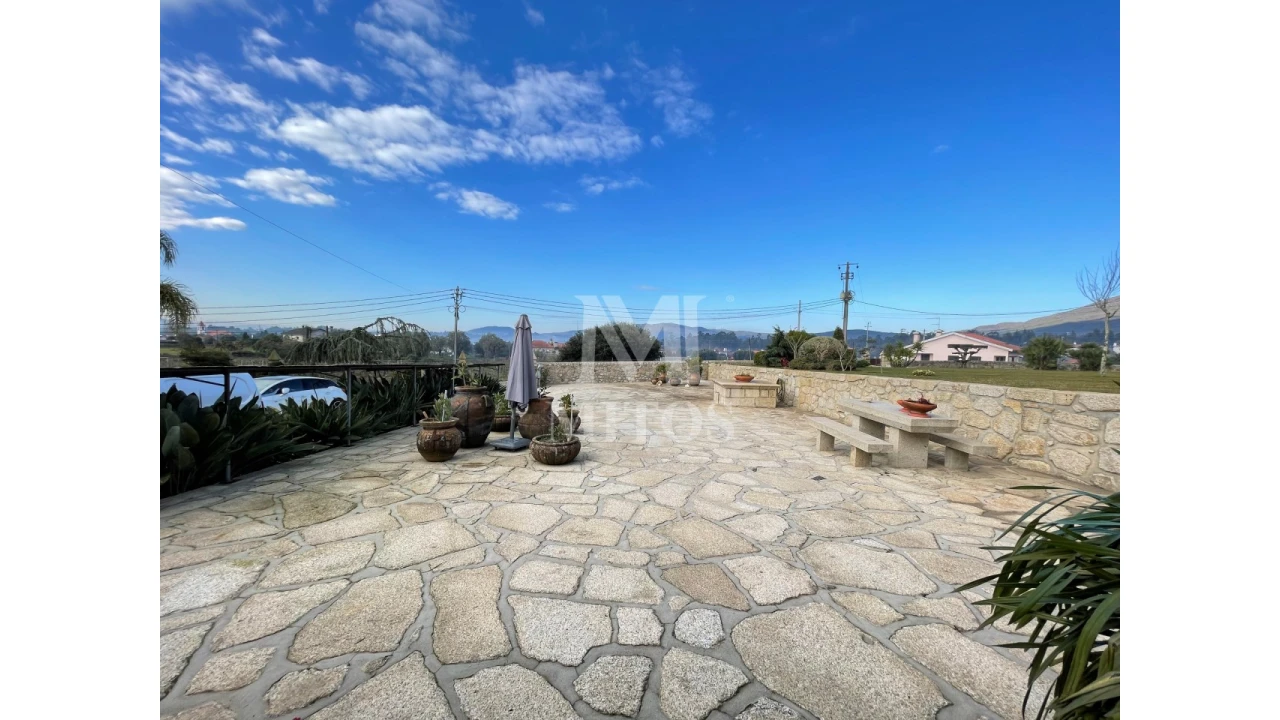 Moradia T4 para Venda em Fontão Foto 29