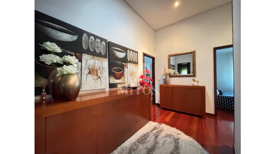 Moradia T4 para Venda em Fontão Foto 19