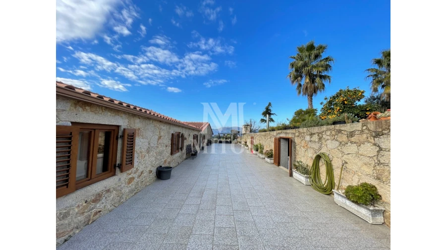 Moradia T4 para Venda em Fontão Foto 7