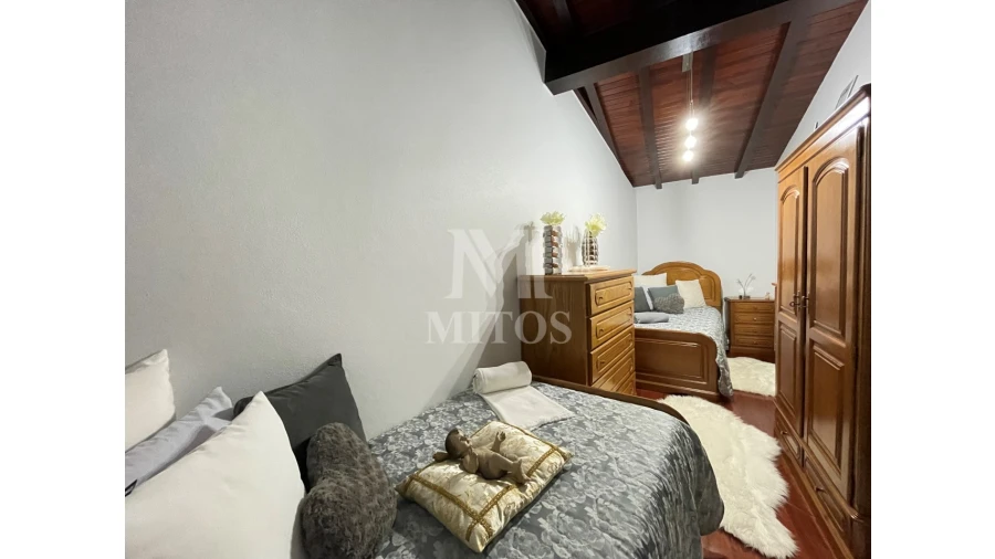 Moradia T4 para Venda em Fontão Foto 24