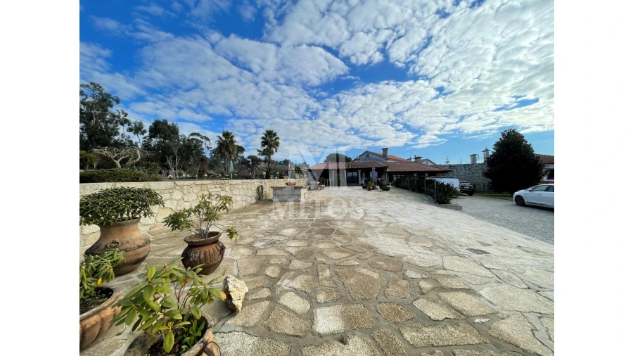 Moradia T4 para Venda em Fontão Foto 28