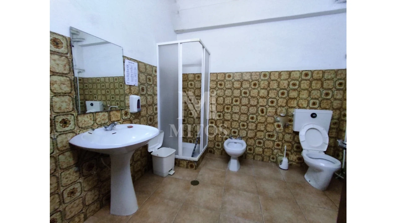 Armazém para Venda em Santa Maria Maior e Monserrate e Meadela Foto 4