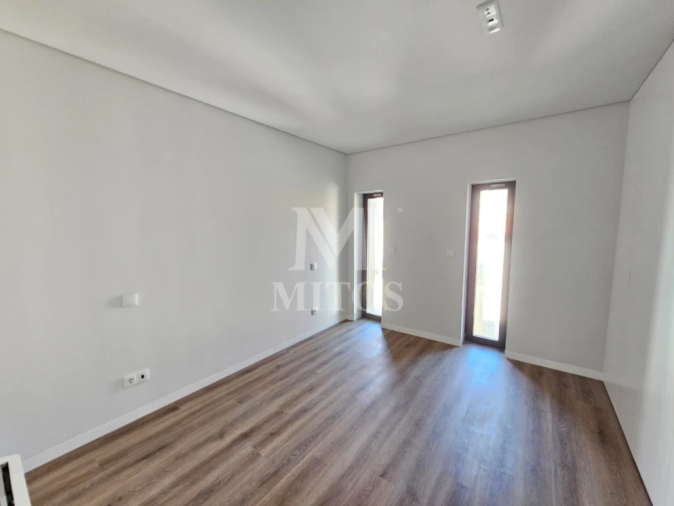 Apartamento T3 para Venda em Santa Maria Maior e Monserrate e Meadela Foto 12