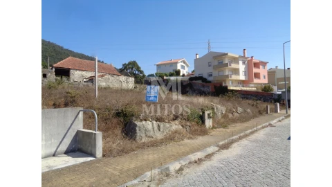 Terreno para Venda em Areosa
