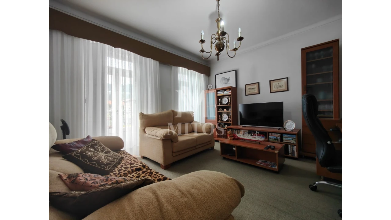 Prédio para Venda em Santa Maria Maior e Monserrate e Meadela Foto 1