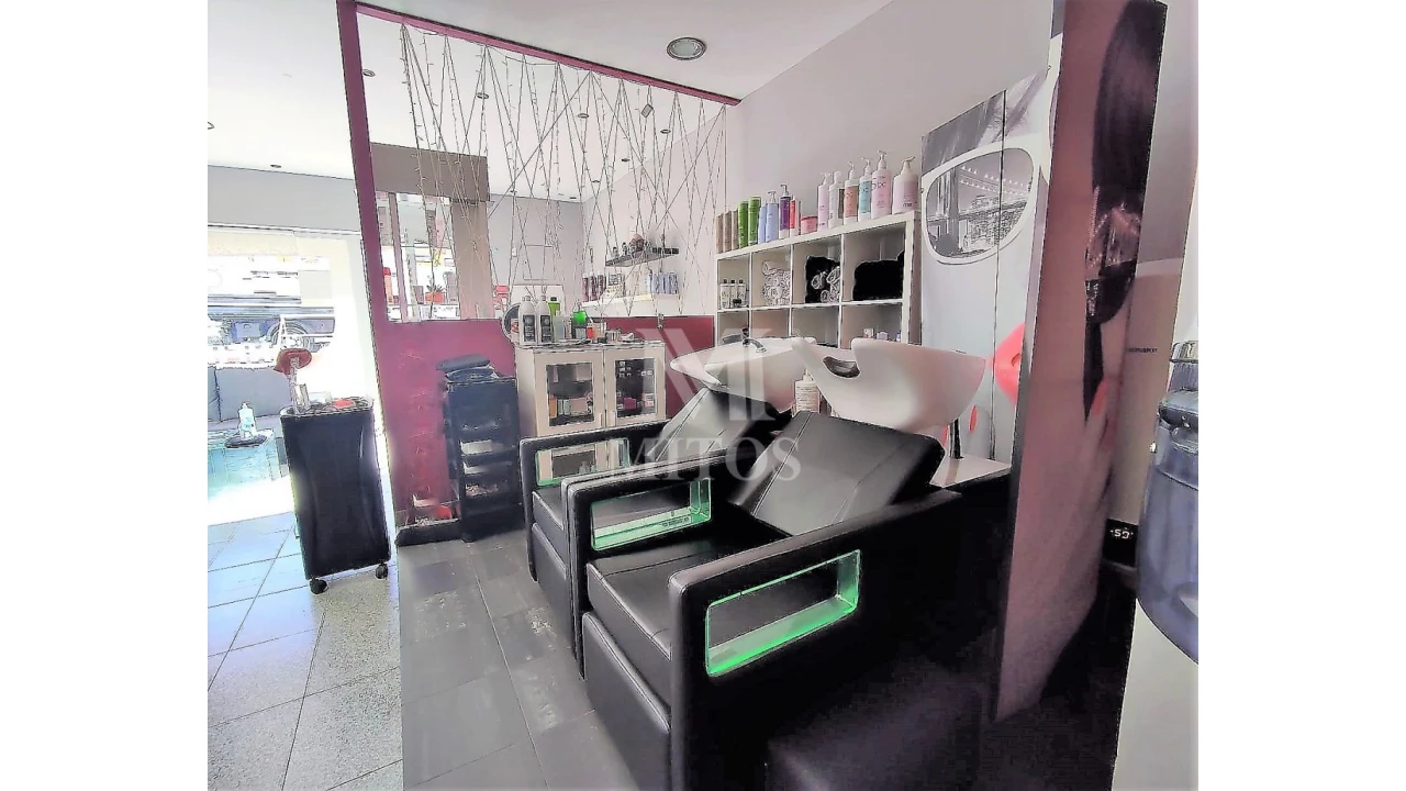 Loja para Venda em Santa Maria Maior e Monserrate e Meadela Foto 3