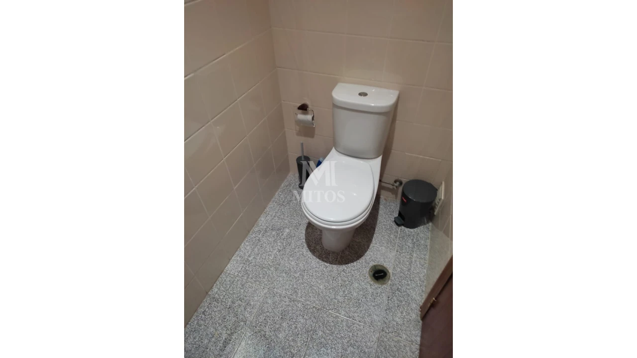 Loja para Venda em Santa Maria Maior e Monserrate e Meadela Foto 6