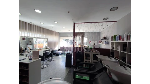 Loja para Venda em Santa Maria Maior e Monserrate e Meadela
