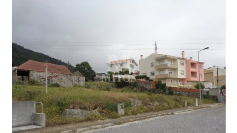 Terreno para Venda em Areosa