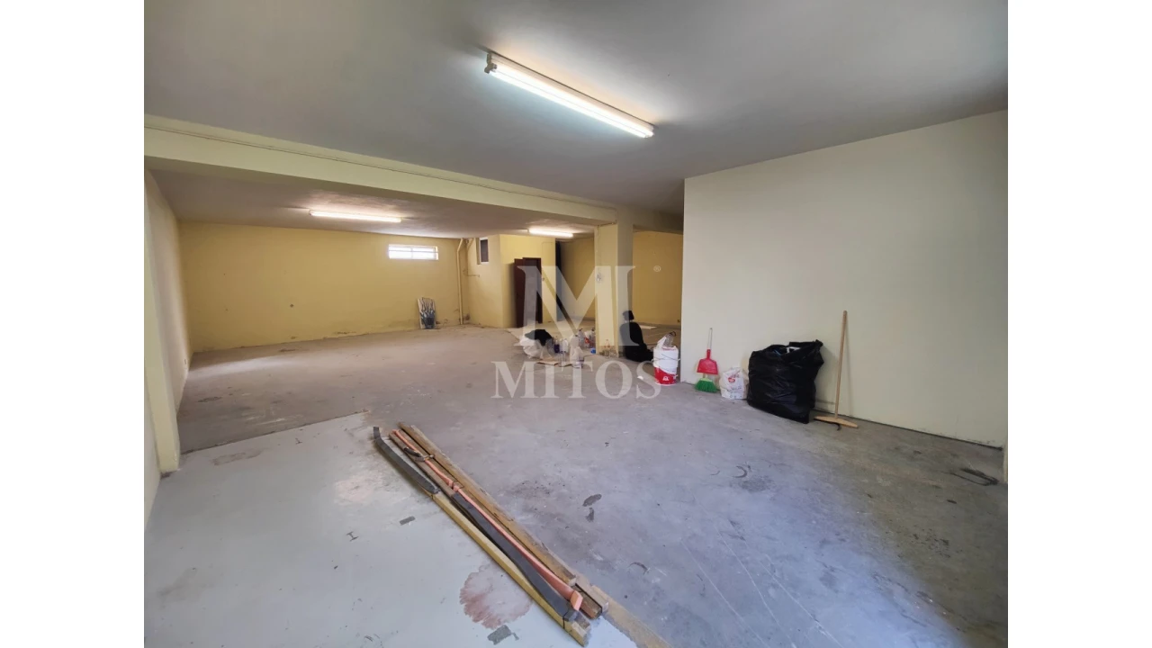 Garagem para Venda em Areosa Foto 8