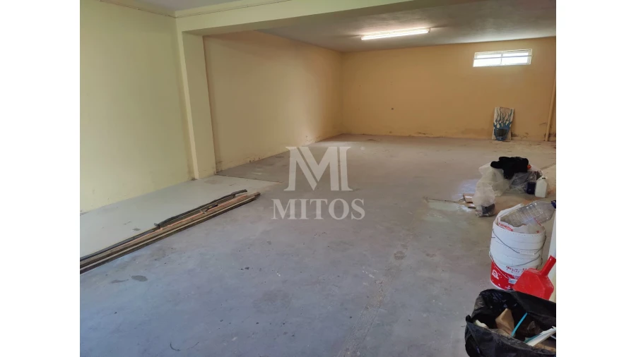 Garagem para Venda em Areosa Foto 4