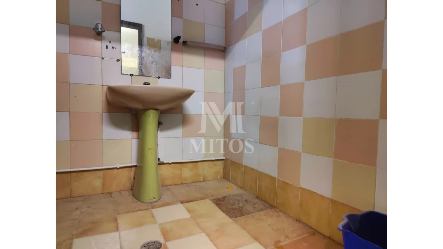 Garagem para Venda em Areosa Foto 11