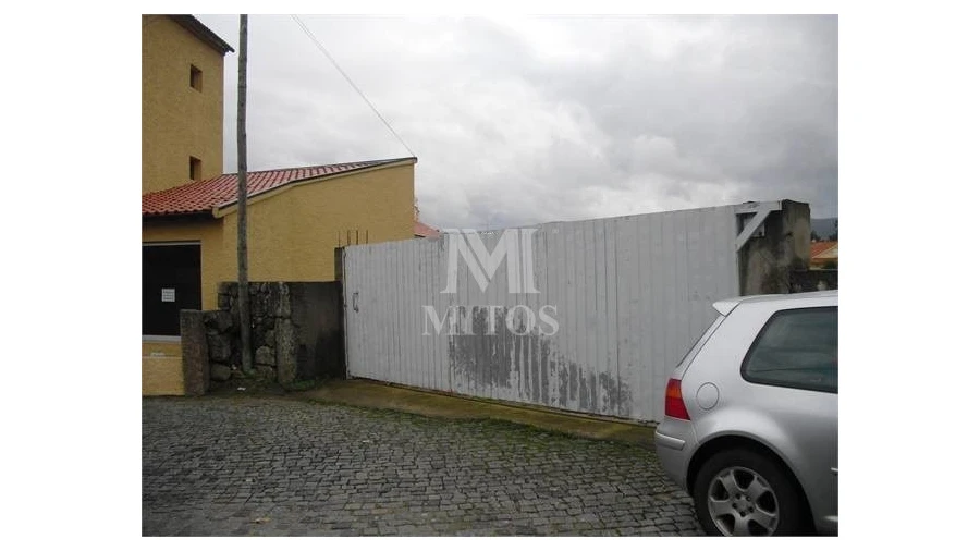 Terreno para Venda em Forjães Foto 4