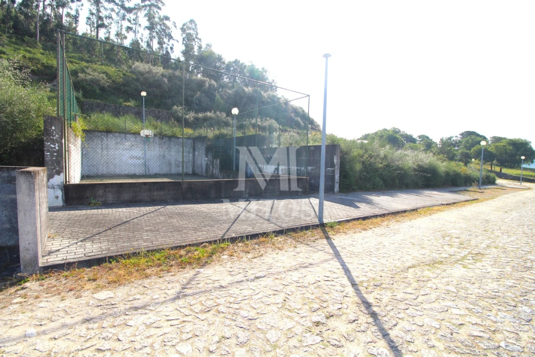 Terreno para Venda em Barroselas e Carvoeiro Foto 7