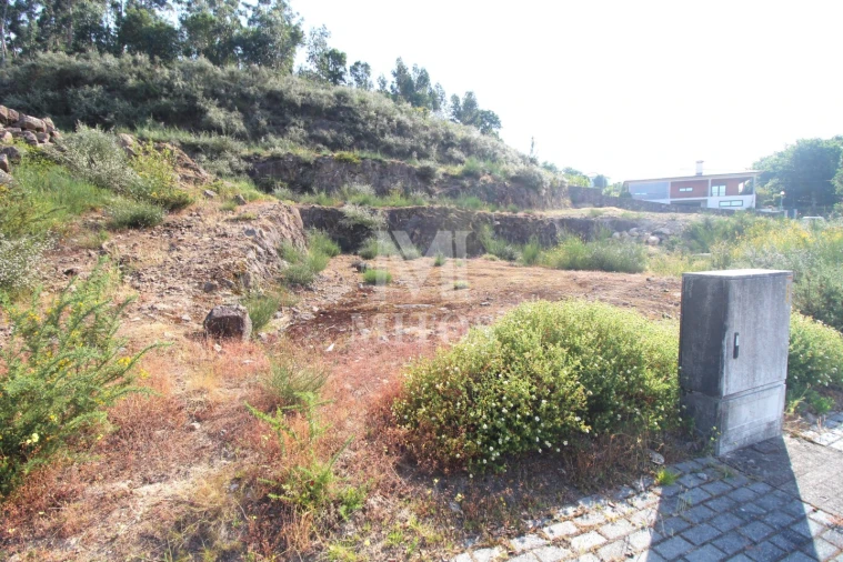Terreno para Venda em Barroselas e Carvoeiro Foto 3