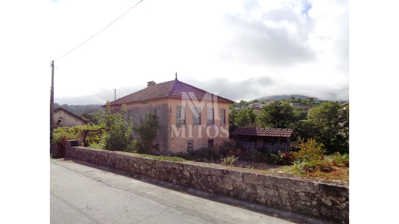 Moradia T3 para Venda em Covas Foto 3