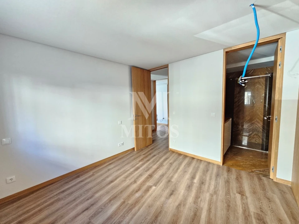 Apartamento T3 para Venda em Santa Maria Maior e Monserrate e Meadela Foto 9