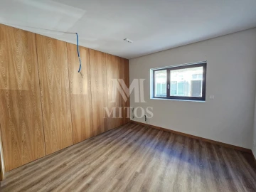 Apartamento T3 para Venda em Santa Maria Maior e Monserrate e Meadela