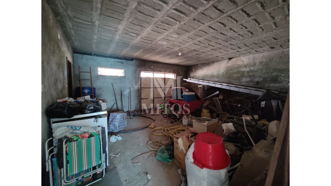 Moradia T3 para Venda em Guilhadeses e Santar Foto 28