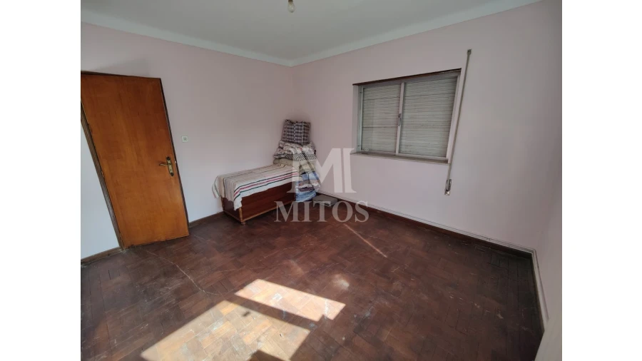 Moradia T3 para Venda em Guilhadeses e Santar Foto 22