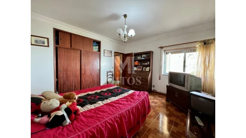 Moradia T5 para Venda em Areosa