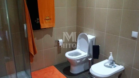 Moradia para Venda em Vila Praia de Ancora
