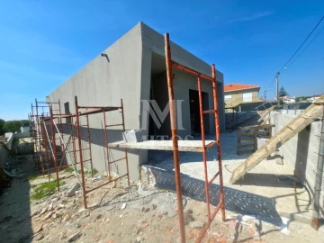 Moradia T3 para Venda em Castelo do Neiva