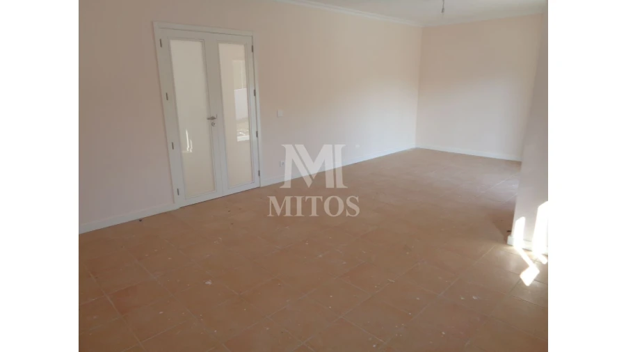 Moradia T4 para Venda em Campos e Vila Meã Foto 2