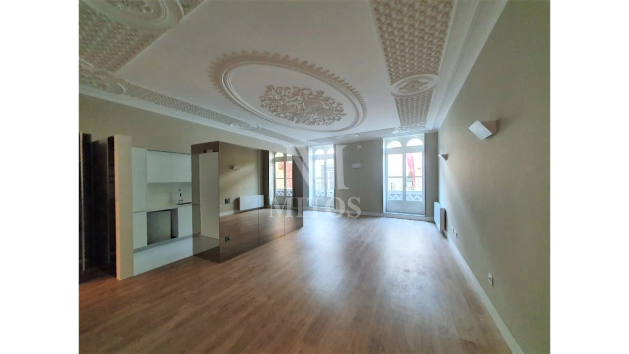 Apartamento T3 para Venda em Santa Maria Maior e Monserrate e Meadela Foto 1