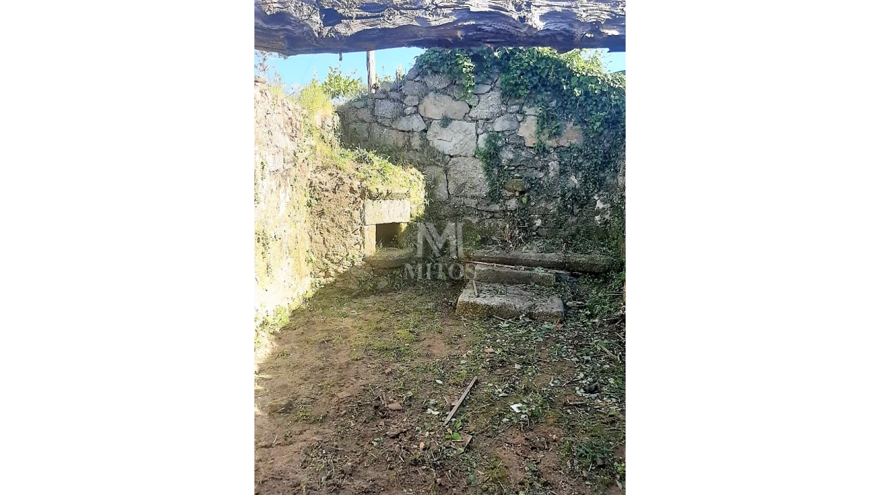 Moradia T3 para Venda em Padornelo Foto 13