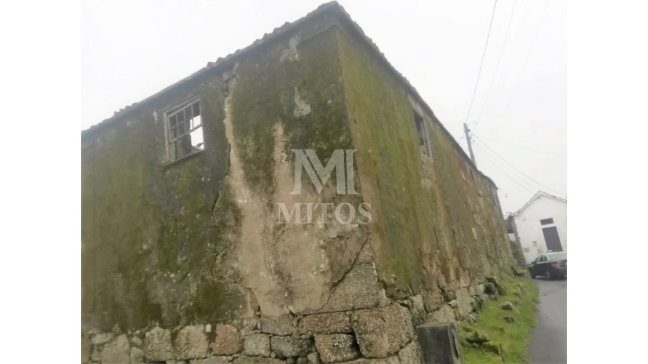 Moradia T3 para Venda em Padornelo Foto 16