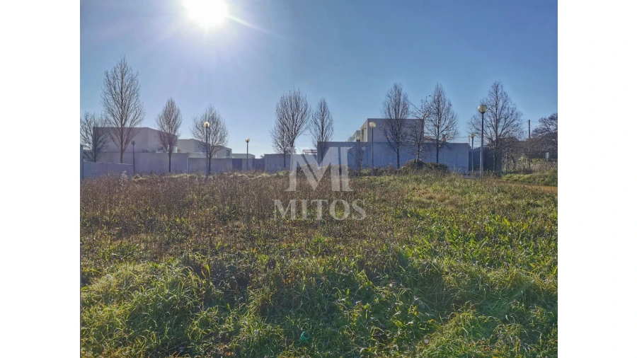 Terreno para Venda em Santa Marta de Portuzelo Foto 4
