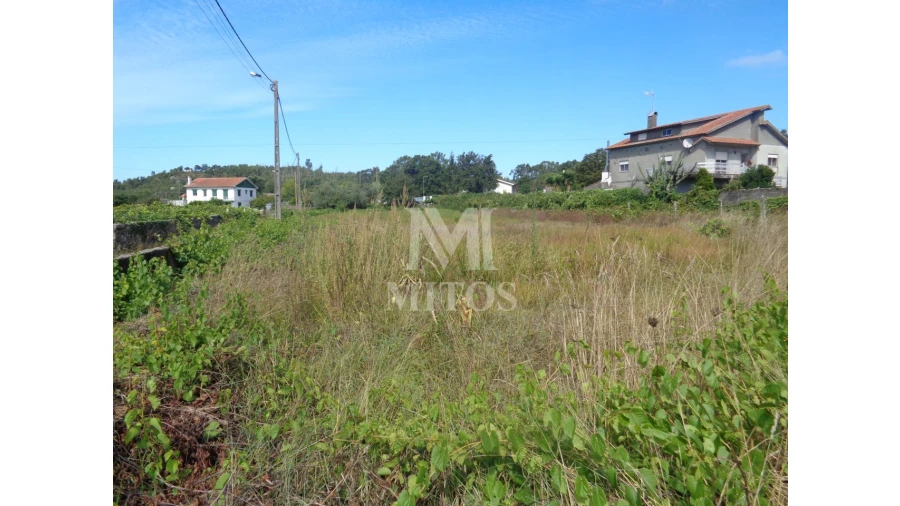 Terreno para Venda em Riba de Ancora Foto 2