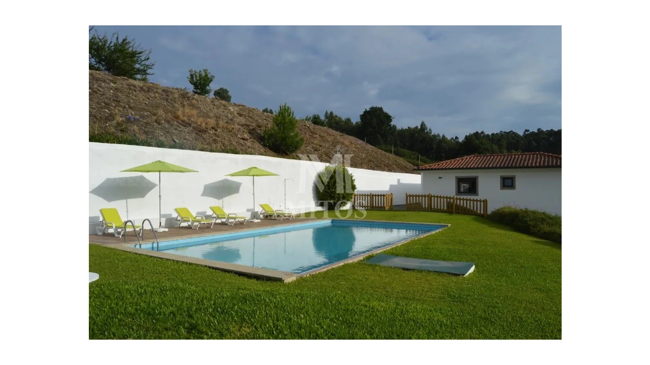 Moradia T3 para Venda em Serdedelo Foto 33