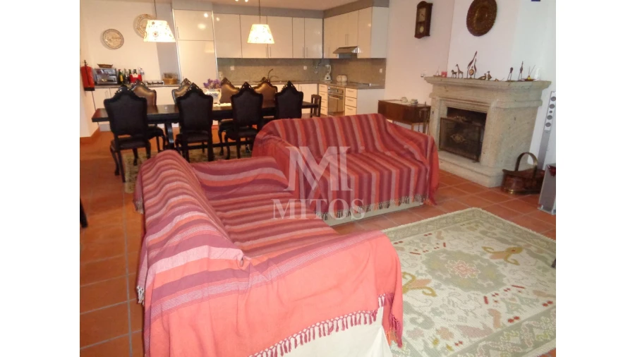 Moradia T3 para Venda em Serdedelo Foto 27