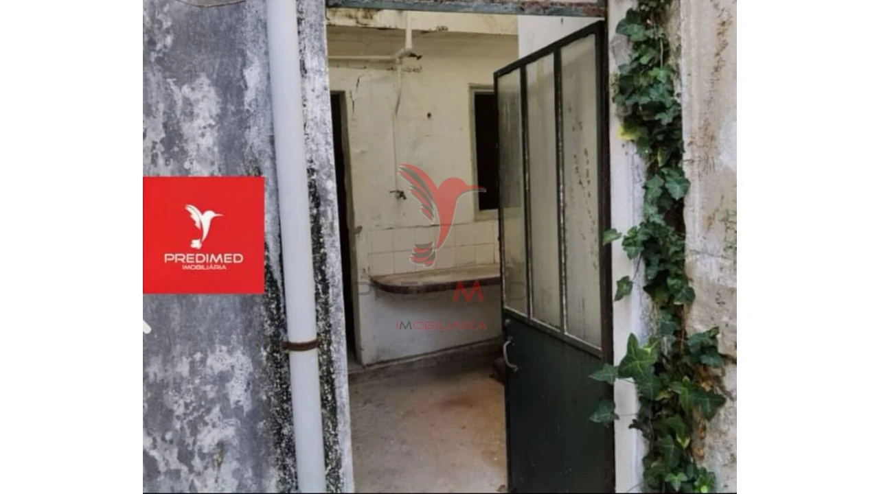 Moradia T3 para Venda em Pernes Foto 18