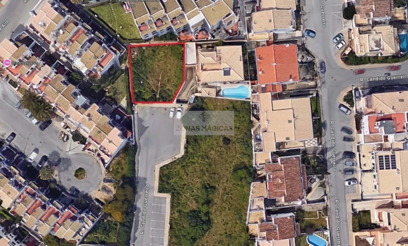 Terreno para Venda em Lagos (São Sebastião e Santa Maria)