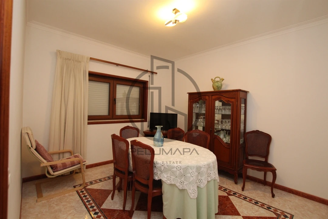 Moradia T5 para Venda em Castelões Foto 13