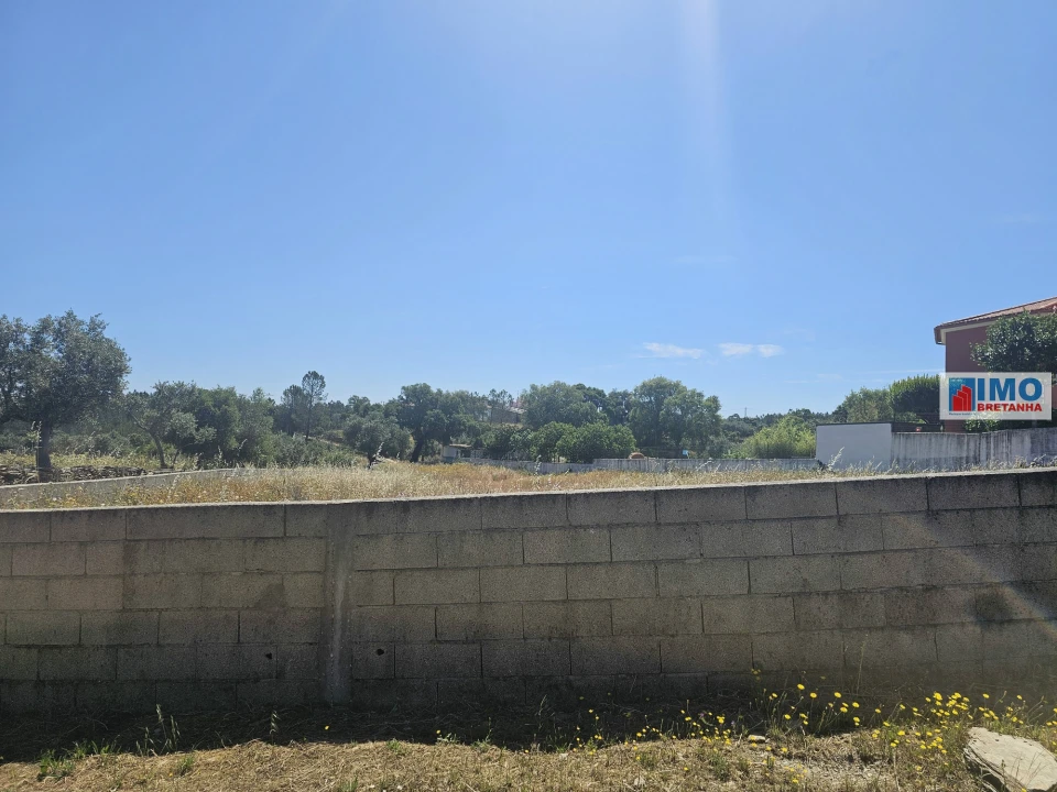 Terreno para Venda em Benquerenças Foto 5