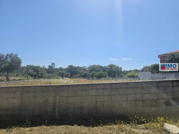 Terreno para Venda em Benquerenças