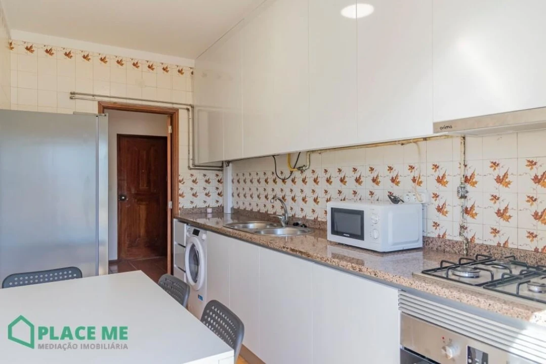 Quarto para Arrendamento em Braga (São José de São Lázaro e São João do Souto) Foto 4