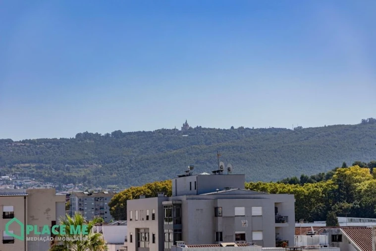 Quarto para Arrendamento em Braga (São José de São Lázaro e São João do Souto) Foto 6